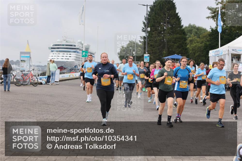 13.09.2026 - Kiel Lauf Andreas Tolksdorf http://msf.ph/oto/10354341 13.09.2026 09:57:43 Kiellinie 6720, 747, 360 meine-sportfotos.de