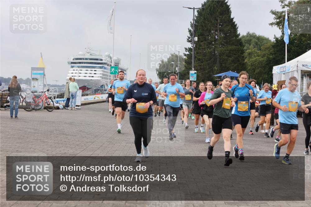 13.09.2026 - Kiel Lauf Andreas Tolksdorf http://msf.ph/oto/10354343 13.09.2026 09:57:43 Kiellinie 6720, 747 meine-sportfotos.de