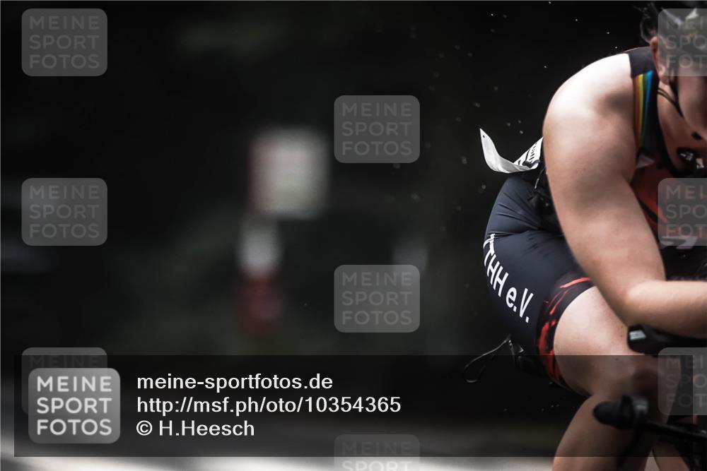 13.09.2026 - Stadtparktriathlon H.Heesch http://msf.ph/oto/10354365 13.09.2026 09:32:53 Radfahren 126, 148, 175, 196 meine-sportfotos.de