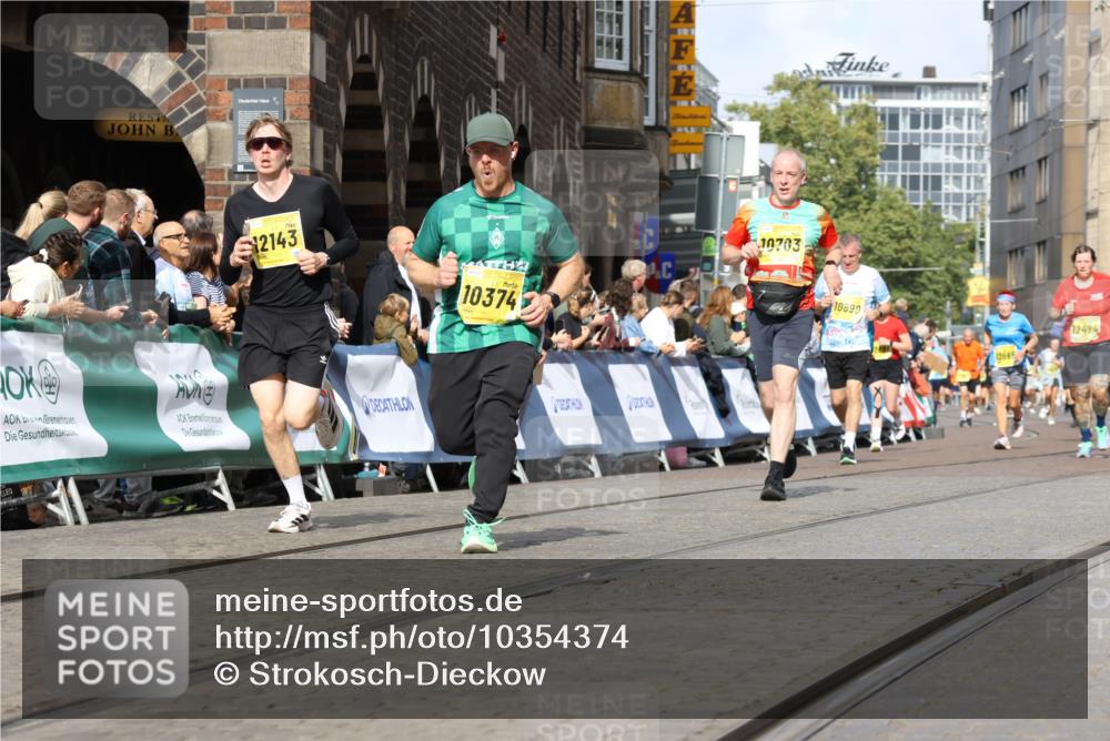 13.09.2026 - 21. swb-Marathon Bremen Strokosch-Dieckow http://msf.ph/oto/10354374 13.09.2026 10:56:00 Ziel 10203, 10243, 10297, 10374, 10379, 10423, 10529, 10550, 10788, 10809, 10881, 10952, 11377, 11414, 11510, 11557, 11748, 11862, 11941, 11975, 12030, 12108, 12125, 12150, 12188, 12348, 10246, 10298, 10365, 10443, 10699, 10949, 10957, 10960, 11219, 11280, 11782, 11790, 12476 meine-sportfotos.de