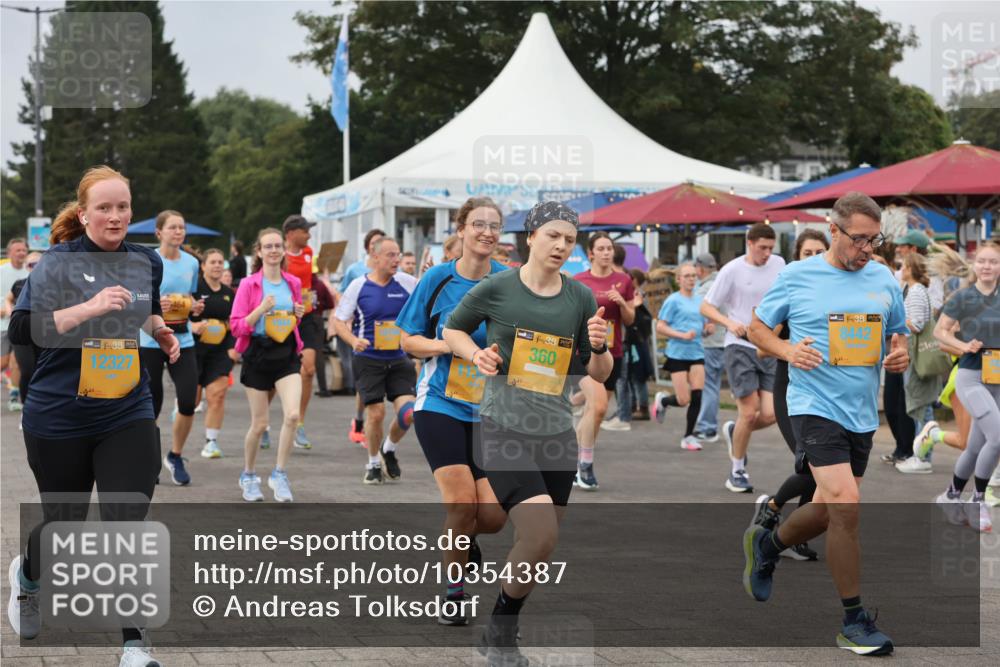 13.09.2026 - Kiel Lauf Andreas Tolksdorf http://msf.ph/oto/10354387 13.09.2026 09:57:45 Kiellinie 38, 12327, 360, 38, 8442 meine-sportfotos.de