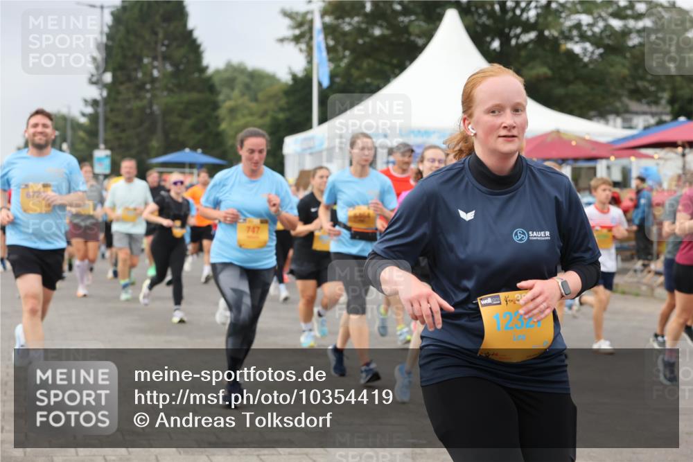 13.09.2026 - Kiel Lauf Andreas Tolksdorf http://msf.ph/oto/10354419 13.09.2026 09:57:46 Kiellinie 747, 1232 meine-sportfotos.de