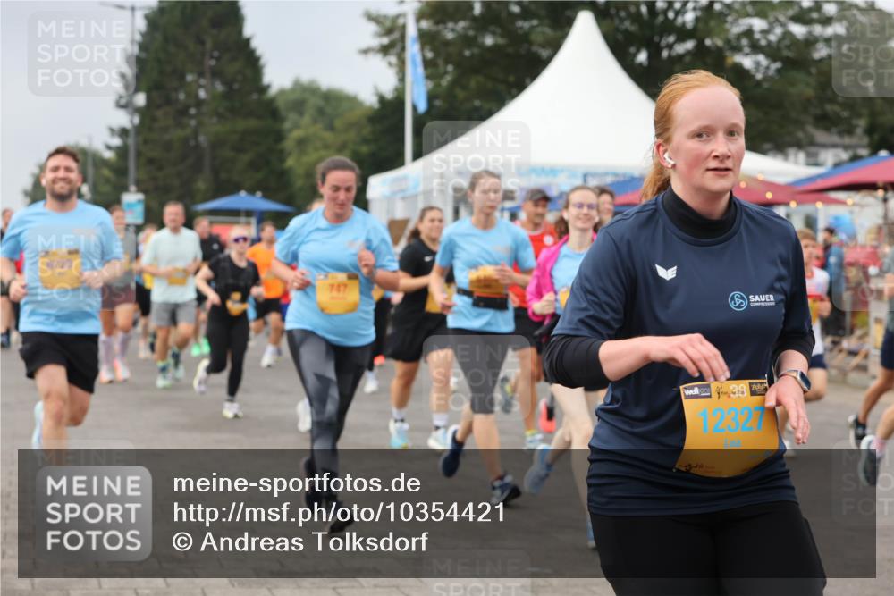 13.09.2026 - Kiel Lauf Andreas Tolksdorf http://msf.ph/oto/10354421 13.09.2026 09:57:46 Kiellinie 38, 12327 meine-sportfotos.de