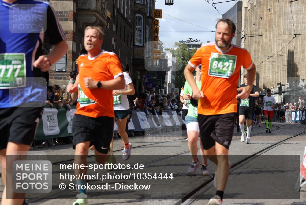 13.09.2026 - 21. swb-Marathon Bremen Strokosch-Dieckow http://msf.ph/oto/10354444 13.09.2026 13:33:24 Ziel 891, 1532, 2393, 2440, 2818, 2959, 3167, 3404, 3710, 3773, 4194, 4260, 4408, 4659, 5090, 5191, 5324, 5395, 5410, 5706, 5749, 5981, 6018, 6941, 7756, 7788, 7830, 8061, 9269, 9292, 9406, 9745, 9829, 10048, 13019, 13028, 13039, 13092, 13093, 13101, 13146, 13247, 930, 2960, 3201, 3562, 4219, 4543, 5726, 6256, 6538, 6597, 6844, 6882, 6997, 7523, 7633, 7652, 7863, 8093, 8177, 8501, 8599, 8602, 8691, 9508, 10114, 13078 meine-sportfotos.de
