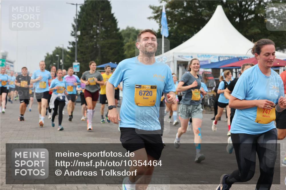 13.09.2026 - Kiel Lauf Andreas Tolksdorf http://msf.ph/oto/10354464 13.09.2026 09:57:47 Kiellinie 4, 38, 6720, 747 meine-sportfotos.de