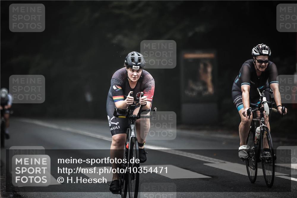 13.09.2026 - Stadtparktriathlon H.Heesch http://msf.ph/oto/10354471 13.09.2026 09:33:56 Radfahren 153, 185, 191, 206 meine-sportfotos.de