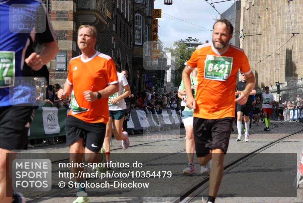13.09.2026 - 21. swb-Marathon Bremen Strokosch-Dieckow http://msf.ph/oto/10354479 13.09.2026 13:33:24 Ziel 891, 1532, 2393, 2440, 2818, 2959, 3167, 3404, 3710, 3773, 4194, 4260, 4408, 4659, 5090, 5191, 5324, 5395, 5410, 5706, 5749, 5981, 6018, 6941, 7756, 7788, 7830, 8061, 9269, 9292, 9406, 9745, 9829, 10048, 13019, 13028, 13039, 13092, 13093, 13101, 13146, 13247, 930, 2960, 3201, 3562, 4219, 4543, 5726, 6256, 6538, 6597, 6844, 6882, 6997, 7523, 7633, 7652, 7863, 8093, 8177, 8501, 8599, 8602, 8691, 9508, 10114, 13078 meine-sportfotos.de