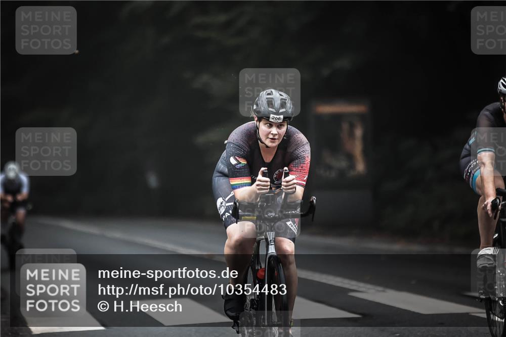 13.09.2026 - Stadtparktriathlon H.Heesch http://msf.ph/oto/10354483 13.09.2026 09:33:56 Radfahren 153, 185, 191, 206 meine-sportfotos.de