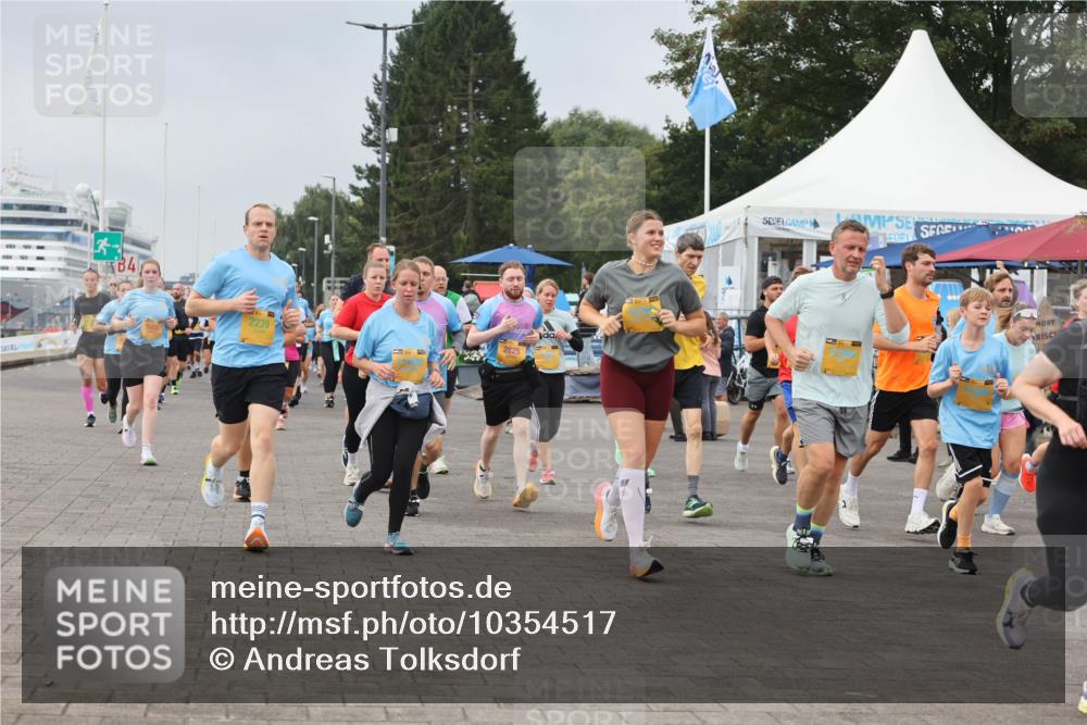 13.09.2026 - Kiel Lauf Andreas Tolksdorf http://msf.ph/oto/10354517 13.09.2026 09:57:49 Kiellinie 3, 4, 2239, 2825 meine-sportfotos.de