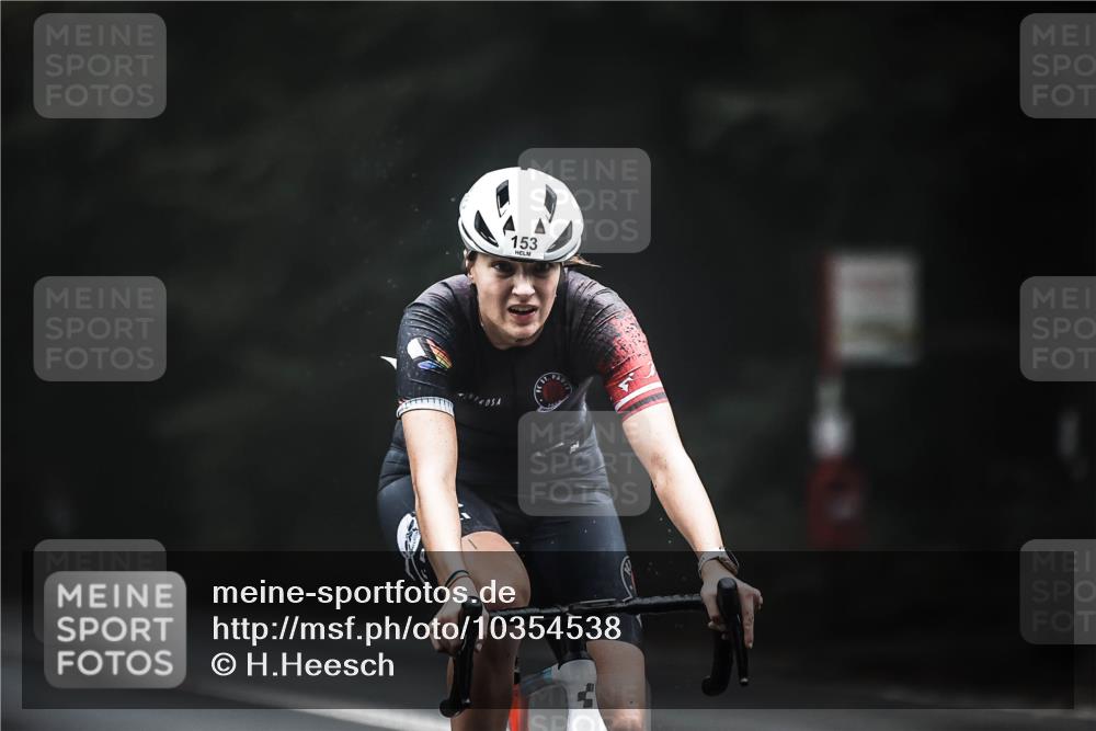 13.09.2026 - Stadtparktriathlon H.Heesch http://msf.ph/oto/10354538 13.09.2026 09:34:03 Radfahren 153, 191 meine-sportfotos.de