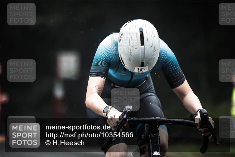 13.09.2026 - Stadtparktriathlon H.Heesch http://msf.ph/oto/10354566 13.09.2026 09:34:13 Radfahren 187 meine-sportfotos.de