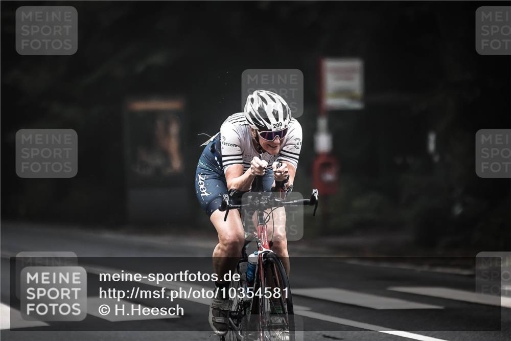 13.09.2026 - Stadtparktriathlon H.Heesch http://msf.ph/oto/10354581 13.09.2026 09:34:25 Radfahren 194, 200 meine-sportfotos.de