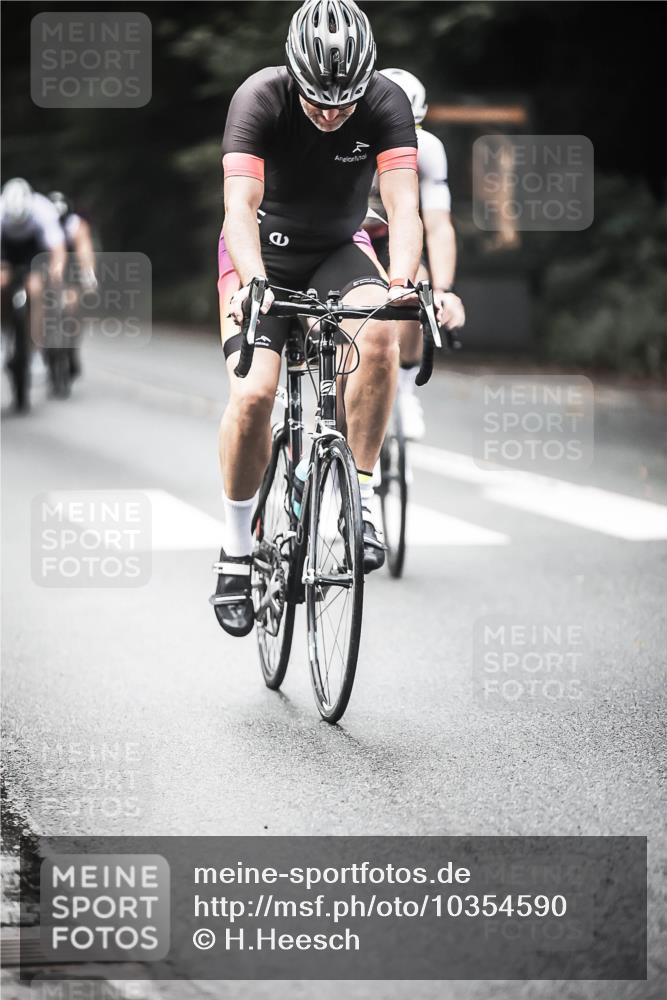 13.09.2026 - Stadtparktriathlon H.Heesch http://msf.ph/oto/10354590 13.09.2026 11:10:34 Radfahren 473, 520, 524, 578, 594, 610, 690, 691, 1799 meine-sportfotos.de