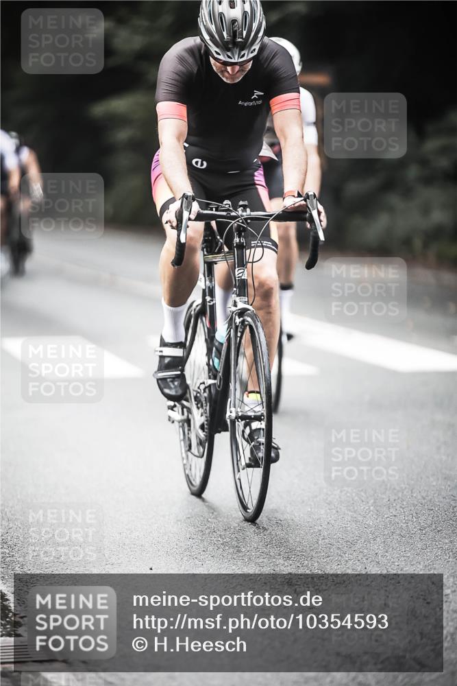 13.09.2026 - Stadtparktriathlon H.Heesch http://msf.ph/oto/10354593 13.09.2026 11:10:34 Radfahren 473, 520, 524, 578, 594, 610, 690, 691, 1799 meine-sportfotos.de