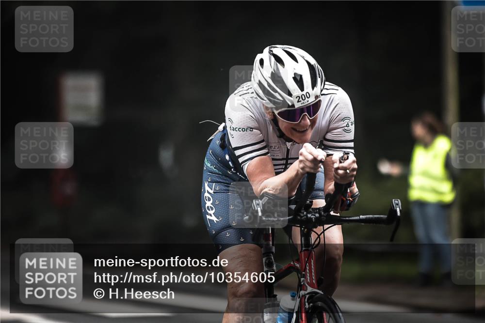 13.09.2026 - Stadtparktriathlon H.Heesch http://msf.ph/oto/10354605 13.09.2026 09:34:25 Radfahren 194, 200 meine-sportfotos.de