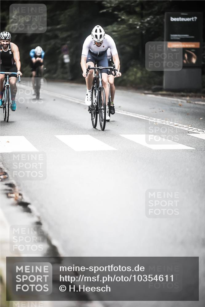 13.09.2026 - Stadtparktriathlon H.Heesch http://msf.ph/oto/10354611 13.09.2026 11:10:36 Radfahren 473, 520, 524, 578, 594, 690, 691, 1799 meine-sportfotos.de
