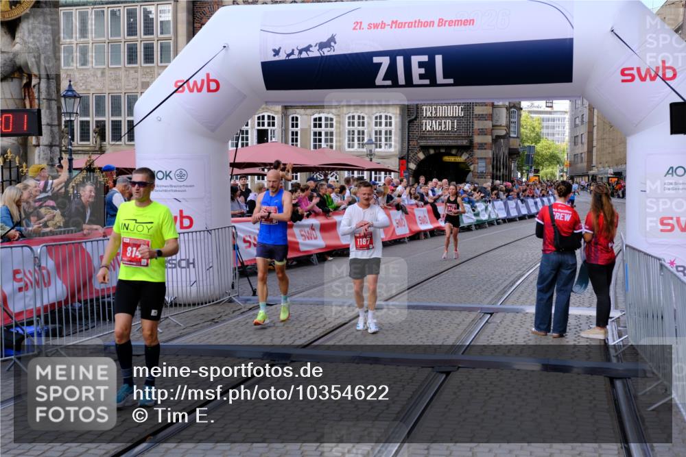 13.09.2026 - 21. swb-Marathon Bremen Tim E. http://msf.ph/oto/10354622 13.09.2026 12:45:50 Ziel 2032 meine-sportfotos.de