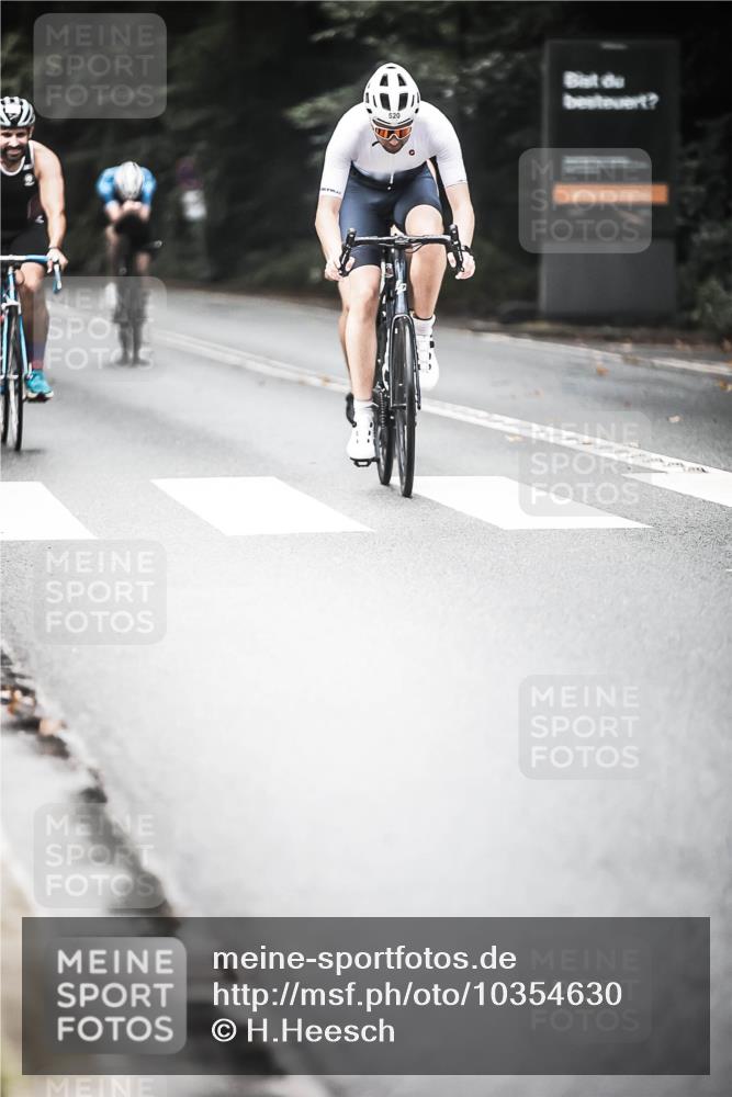 13.09.2026 - Stadtparktriathlon H.Heesch http://msf.ph/oto/10354630 13.09.2026 11:10:36 Radfahren 473, 520, 524, 578, 594, 690, 691, 1799 meine-sportfotos.de
