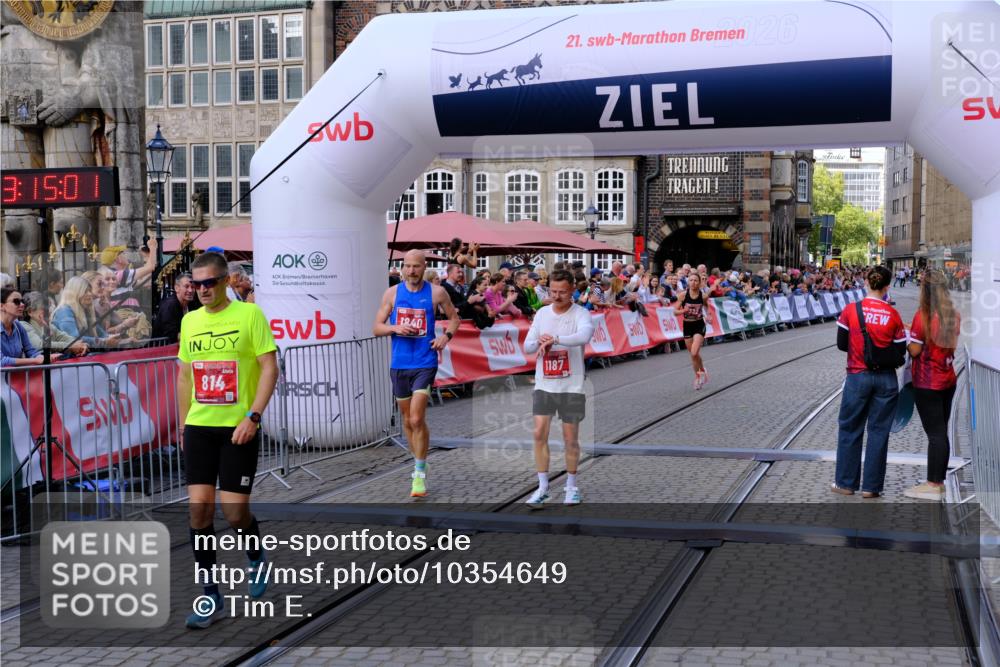 13.09.2026 - 21. swb-Marathon Bremen Tim E. http://msf.ph/oto/10354649 13.09.2026 12:45:50 Ziel 2032 meine-sportfotos.de