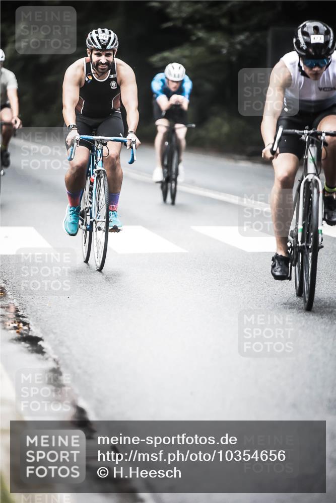 13.09.2026 - Stadtparktriathlon H.Heesch http://msf.ph/oto/10354656 13.09.2026 11:10:37 Radfahren 473, 520, 524, 578, 594, 690, 691 meine-sportfotos.de