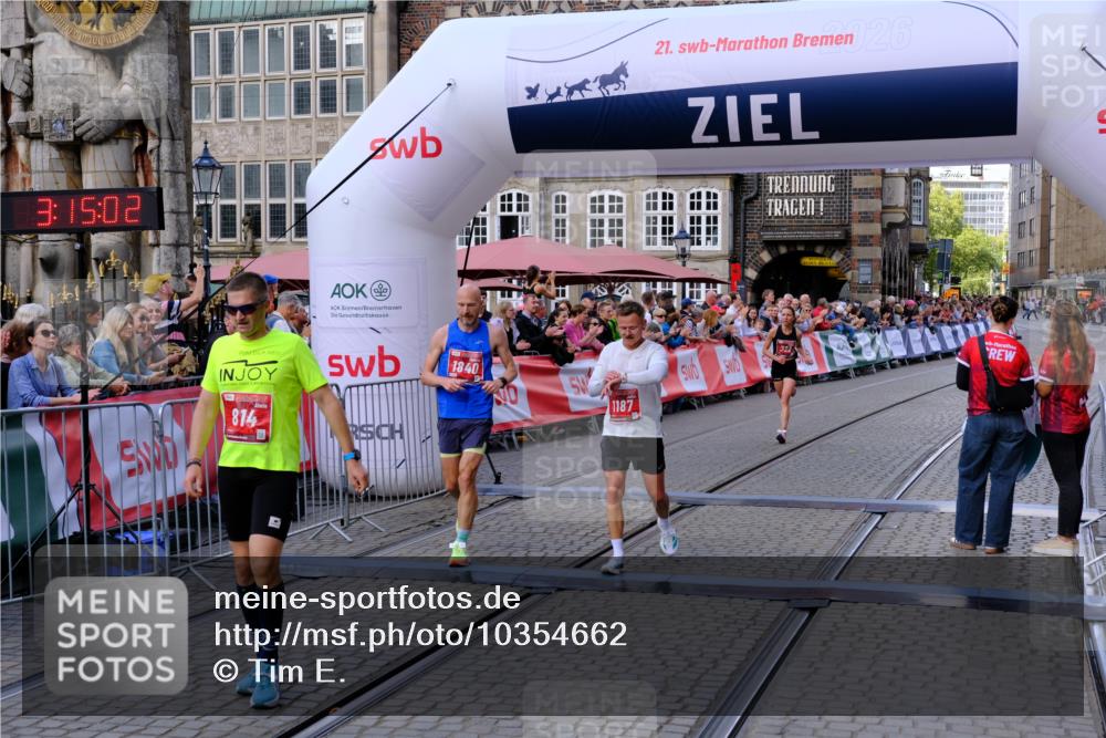 13.09.2026 - 21. swb-Marathon Bremen Tim E. http://msf.ph/oto/10354662 13.09.2026 12:45:50 Ziel 2032 meine-sportfotos.de