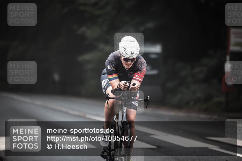 13.09.2026 - Stadtparktriathlon H.Heesch http://msf.ph/oto/10354677 13.09.2026 09:35:11 Radfahren 162, 209 meine-sportfotos.de