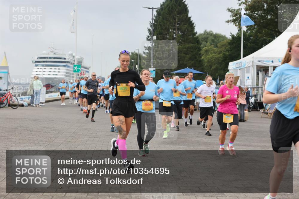 13.09.2026 - Kiel Lauf Andreas Tolksdorf http://msf.ph/oto/10354695 13.09.2026 09:57:54 Kiellinie 4, 5636, 8996, 2 meine-sportfotos.de