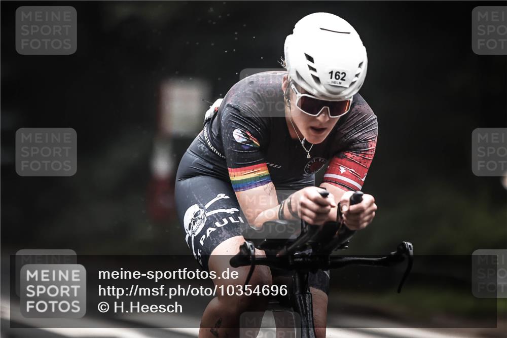 13.09.2026 - Stadtparktriathlon H.Heesch http://msf.ph/oto/10354696 13.09.2026 09:35:12 Radfahren 162, 209 meine-sportfotos.de