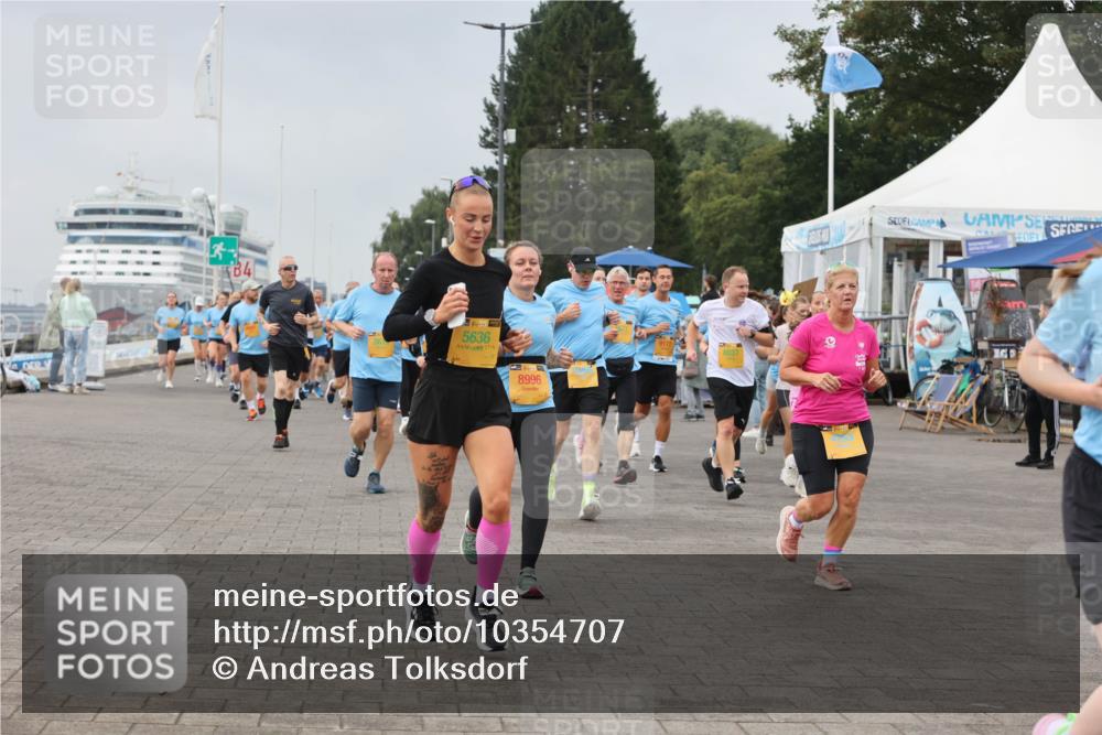 13.09.2026 - Kiel Lauf Andreas Tolksdorf http://msf.ph/oto/10354707 13.09.2026 09:57:54 Kiellinie 38, 5636, 8996 meine-sportfotos.de