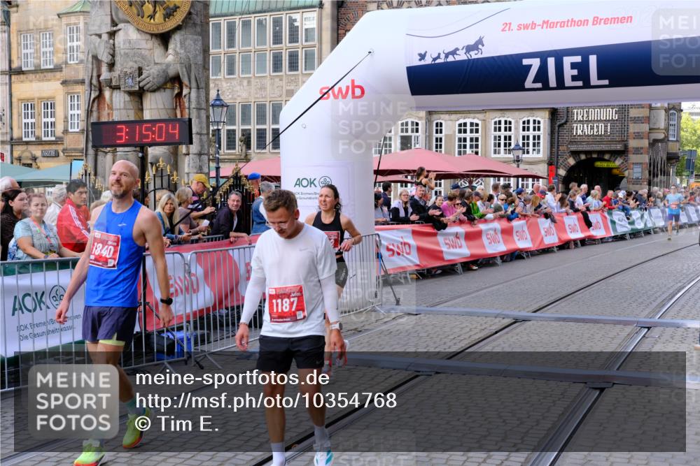 13.09.2026 - 21. swb-Marathon Bremen Tim E. http://msf.ph/oto/10354768 13.09.2026 12:45:53 Ziel 2032 meine-sportfotos.de