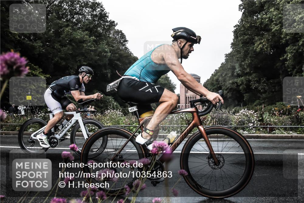 13.09.2026 - Stadtparktriathlon H.Heesch http://msf.ph/oto/10354863 13.09.2026 12:00:04 Radfahren 834, 975, 983, 1054 meine-sportfotos.de