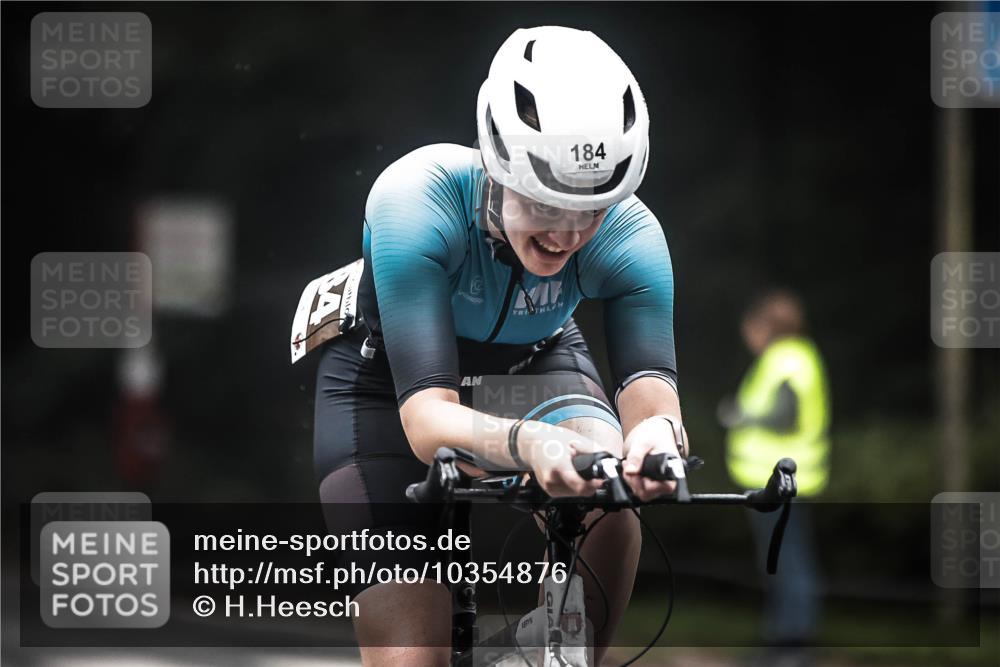 13.09.2026 - Stadtparktriathlon H.Heesch http://msf.ph/oto/10354876 13.09.2026 09:35:42 Radfahren 154, 155, 184 meine-sportfotos.de