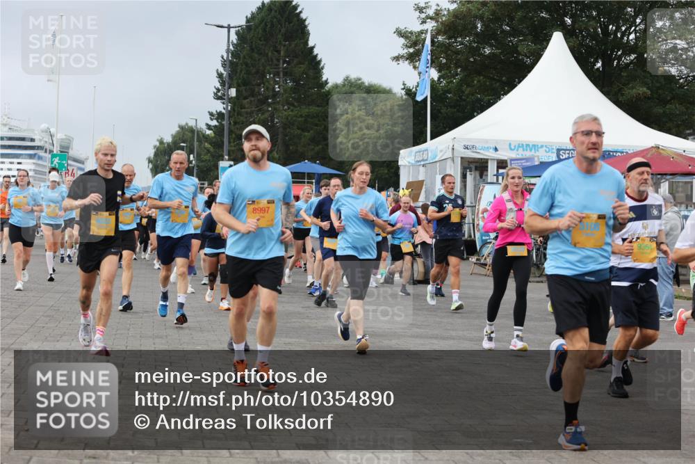 13.09.2026 - Kiel Lauf Andreas Tolksdorf http://msf.ph/oto/10354890 13.09.2026 09:58:02 Kiellinie 4, 8997 meine-sportfotos.de