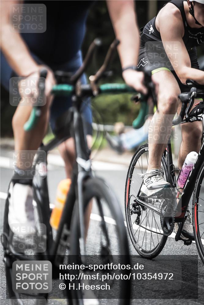 13.09.2026 - Stadtparktriathlon H.Heesch http://msf.ph/oto/10354972 13.09.2026 11:11:19 Radfahren 571, 685, 688, 694 meine-sportfotos.de