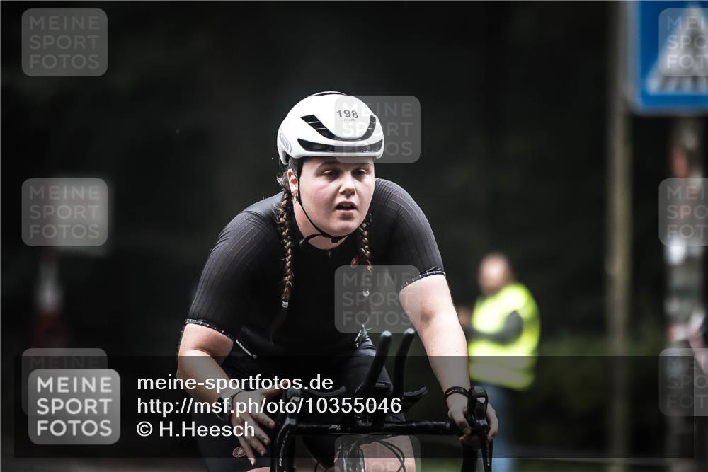 13.09.2026 - Stadtparktriathlon H.Heesch http://msf.ph/oto/10355046 13.09.2026 09:36:10 Radfahren 198 meine-sportfotos.de