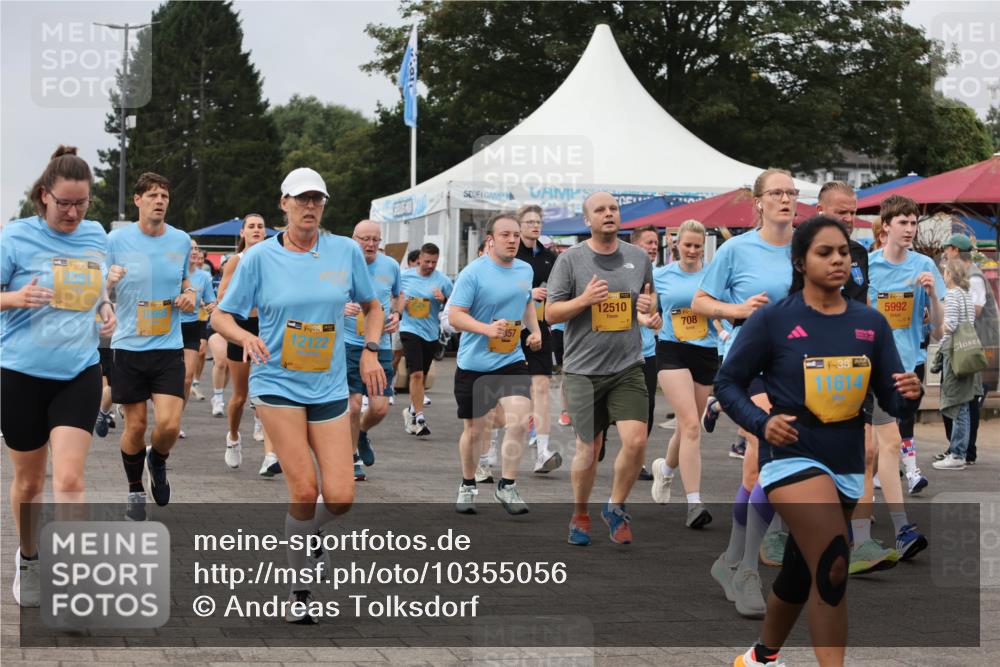 13.09.2026 - Kiel Lauf Andreas Tolksdorf http://msf.ph/oto/10355056 13.09.2026 09:58:06 Kiellinie 2081, 10995, 357, 38, 12122, 12510, 708, 38, 11614, 39, 5992 meine-sportfotos.de