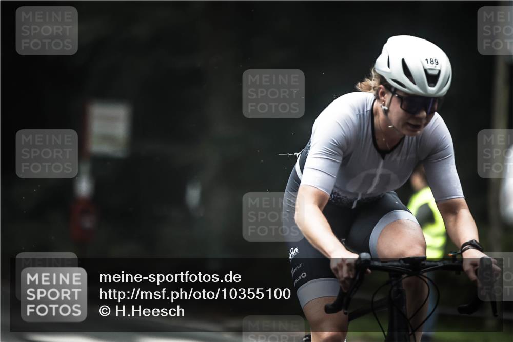 13.09.2026 - Stadtparktriathlon H.Heesch http://msf.ph/oto/10355100 13.09.2026 09:36:31 Radfahren 163, 178, 188, 189, 192 meine-sportfotos.de