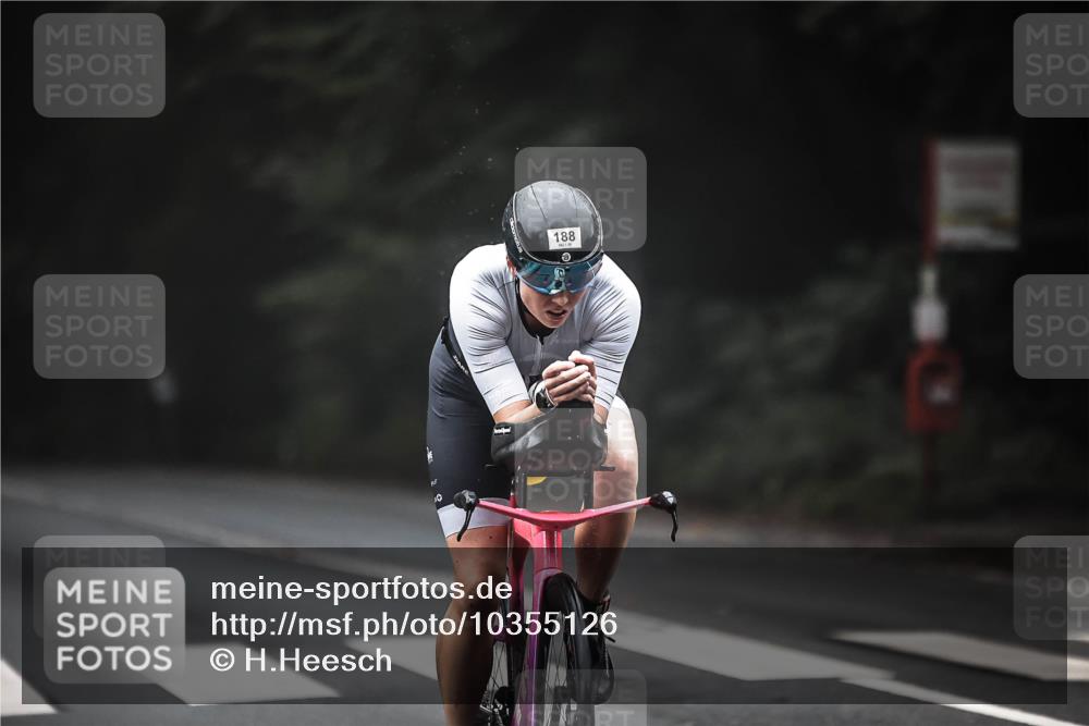 13.09.2026 - Stadtparktriathlon H.Heesch http://msf.ph/oto/10355126 13.09.2026 09:36:35 Radfahren 163, 178, 188, 189, 192 meine-sportfotos.de