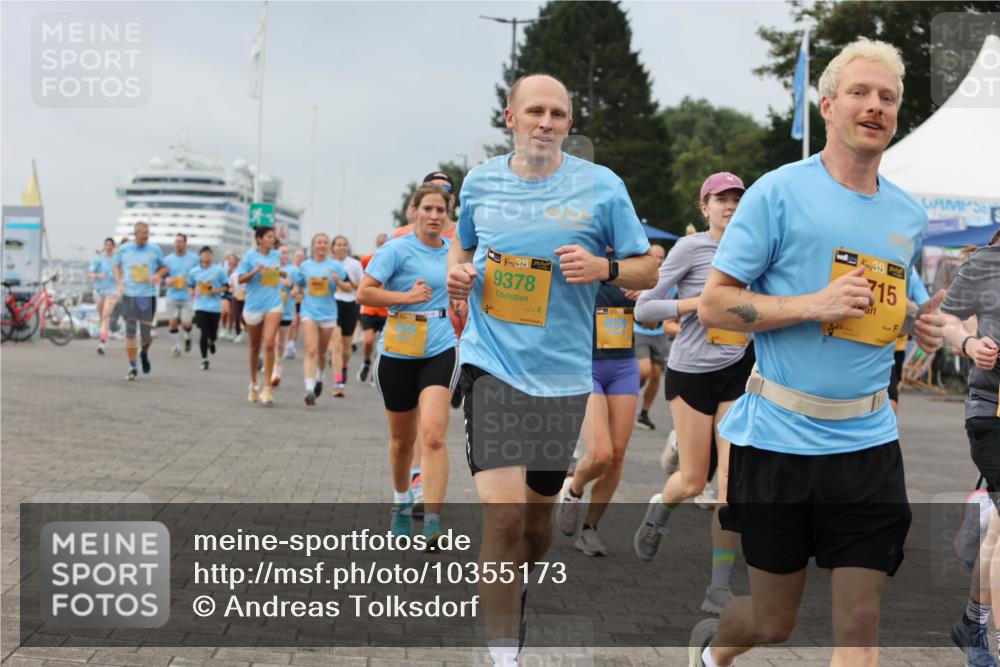 13.09.2026 - Kiel Lauf Andreas Tolksdorf http://msf.ph/oto/10355173 13.09.2026 09:58:09 Kiellinie 38, 9378, 5, 715 meine-sportfotos.de