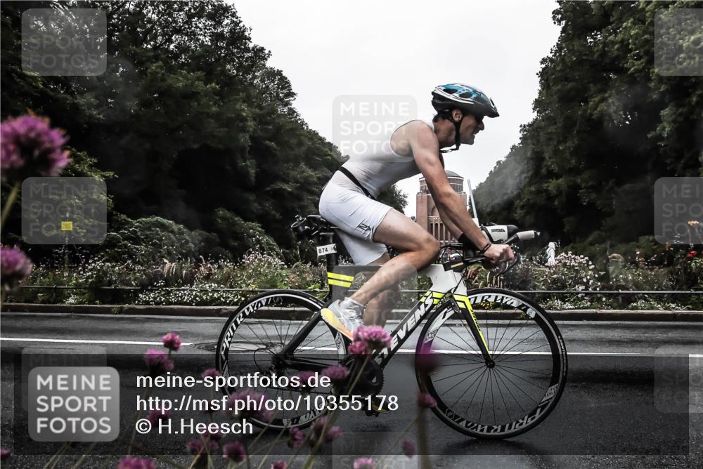 13.09.2026 - Stadtparktriathlon H.Heesch http://msf.ph/oto/10355178 13.09.2026 12:01:14 Radfahren 728, 874, 1006, 1050 meine-sportfotos.de