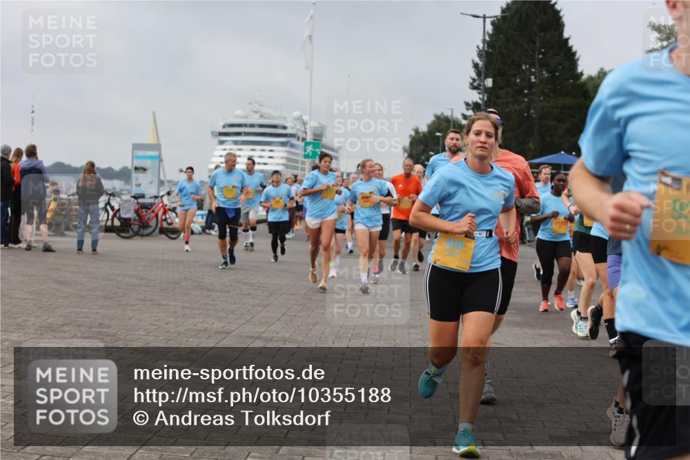 13.09.2026 - Kiel Lauf Andreas Tolksdorf http://msf.ph/oto/10355188 13.09.2026 09:58:10 Kiellinie 10, 7182, 93 meine-sportfotos.de