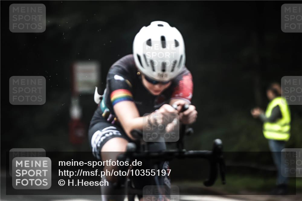 13.09.2026 - Stadtparktriathlon H.Heesch http://msf.ph/oto/10355197 13.09.2026 09:36:54 Radfahren 161, 195 meine-sportfotos.de