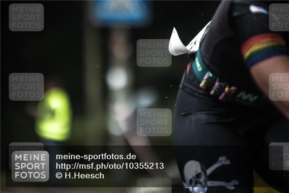 13.09.2026 - Stadtparktriathlon H.Heesch http://msf.ph/oto/10355213 13.09.2026 09:36:54 Radfahren 161, 195 meine-sportfotos.de