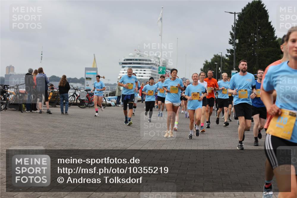 13.09.2026 - Kiel Lauf Andreas Tolksdorf http://msf.ph/oto/10355219 13.09.2026 09:58:11 Kiellinie 12000, 8561 meine-sportfotos.de