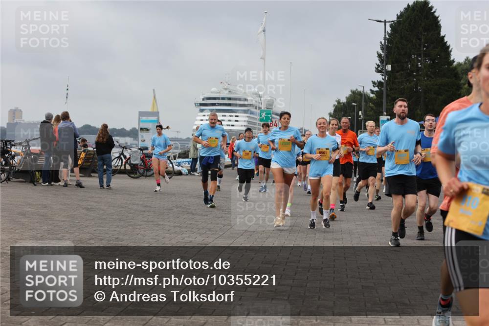 13.09.2026 - Kiel Lauf Andreas Tolksdorf http://msf.ph/oto/10355221 13.09.2026 09:58:11 Kiellinie 12000, 8561 meine-sportfotos.de
