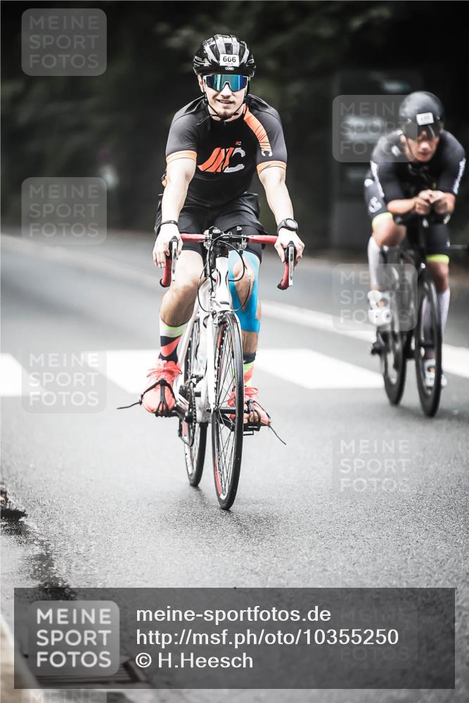 13.09.2026 - Stadtparktriathlon H.Heesch http://msf.ph/oto/10355250 13.09.2026 11:11:32 Radfahren 451, 596, 612, 655, 666 meine-sportfotos.de