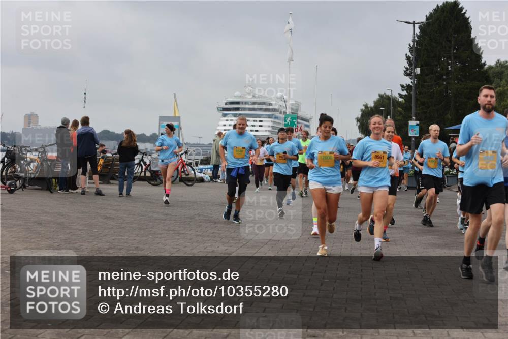 13.09.2026 - Kiel Lauf Andreas Tolksdorf http://msf.ph/oto/10355280 13.09.2026 09:58:12 Kiellinie 12000, 8561 meine-sportfotos.de