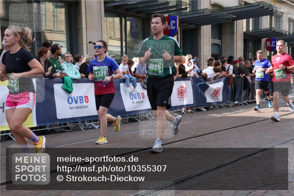 13.09.2026 - 21. swb-Marathon Bremen Strokosch-Dieckow http://msf.ph/oto/10355307 13.09.2026 13:33:39 Ziel 1364, 1656, 2355, 2727, 3162, 3389, 3522, 3790, 3984, 4554, 4613, 4658, 4874, 5063, 5156, 5341, 5513, 5563, 5587, 6090, 6151, 6508, 6509, 6623, 7047, 7126, 7303, 7354, 7431, 7832, 7897, 7988, 8025, 8512, 8641, 8910, 9068, 9128, 9342, 9344, 13118, 831, 930, 1124, 2405, 2872, 2960, 2980, 3201, 3562, 3761, 4052, 4219, 4243, 4490, 4492, 4536, 4543, 4565, 5040, 5560, 5660, 5726, 5861, 5862, 5914, 6256, 6421, 6538, 6597, 6777, 6808, 6844, 6882, 6915, 6997, 7126, 7145, 7523, 7633 meine-sportfotos.de