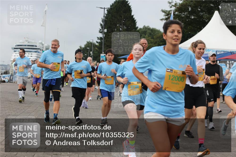 13.09.2026 - Kiel Lauf Andreas Tolksdorf http://msf.ph/oto/10355325 13.09.2026 09:58:15 Kiellinie 4915, 1, 384, 39, 12000, 8669 meine-sportfotos.de