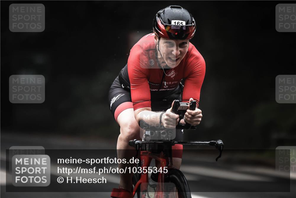 13.09.2026 - Stadtparktriathlon H.Heesch http://msf.ph/oto/10355345 13.09.2026 09:37:23 Radfahren 150, 165, 174, 176 meine-sportfotos.de